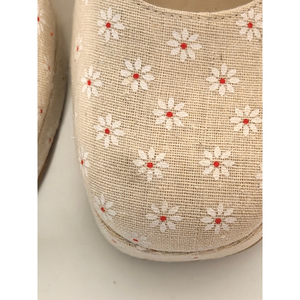 Madden Girl Floral Mary Jane Shoes Sz 9.5 Daisy Floral Platform Block Heel Retro - Picture 6 of 12